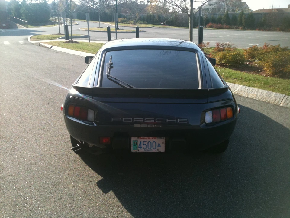 1985 Porsche 928 S - Image 5 of 31