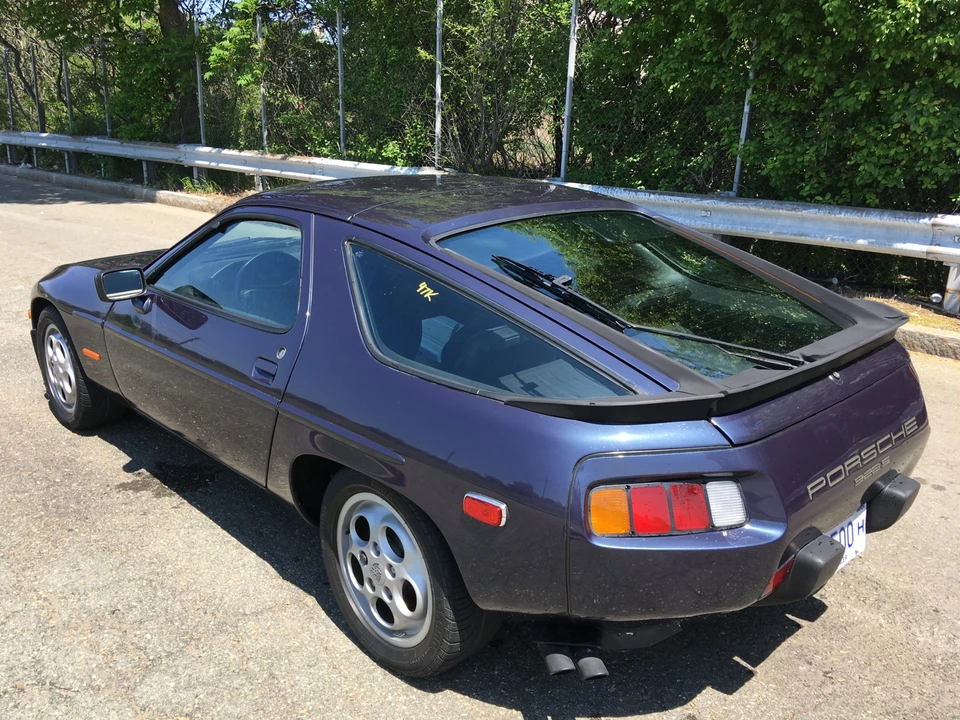 1985 Porsche 928 S - Image 4 of 31