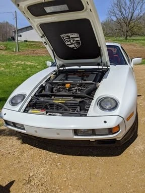 1985 Porsche 928 S - Image 6 of 25