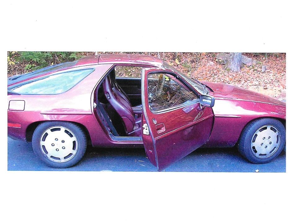 1985 Porsche 928 S - Image 9 of 9