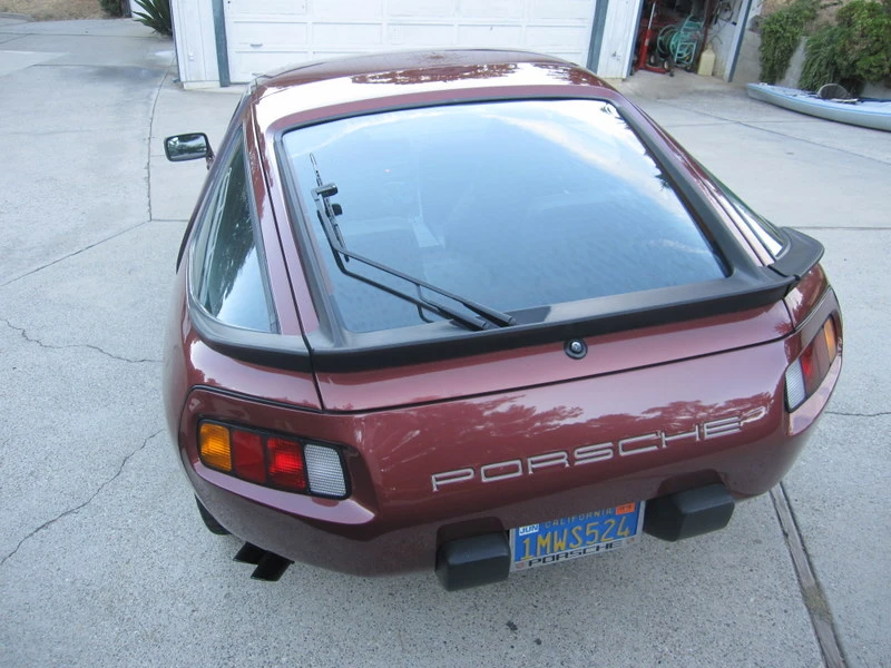 1985 Porsche 928 S - Image 12 of 31