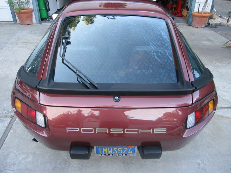 1985 Porsche 928 S - Image 13 of 31