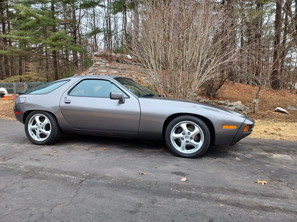 1985 Porsche 928 S - Image 19 of 31