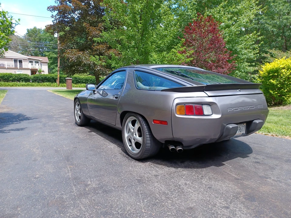 1985 Porsche 928 S - Image 6 of 31