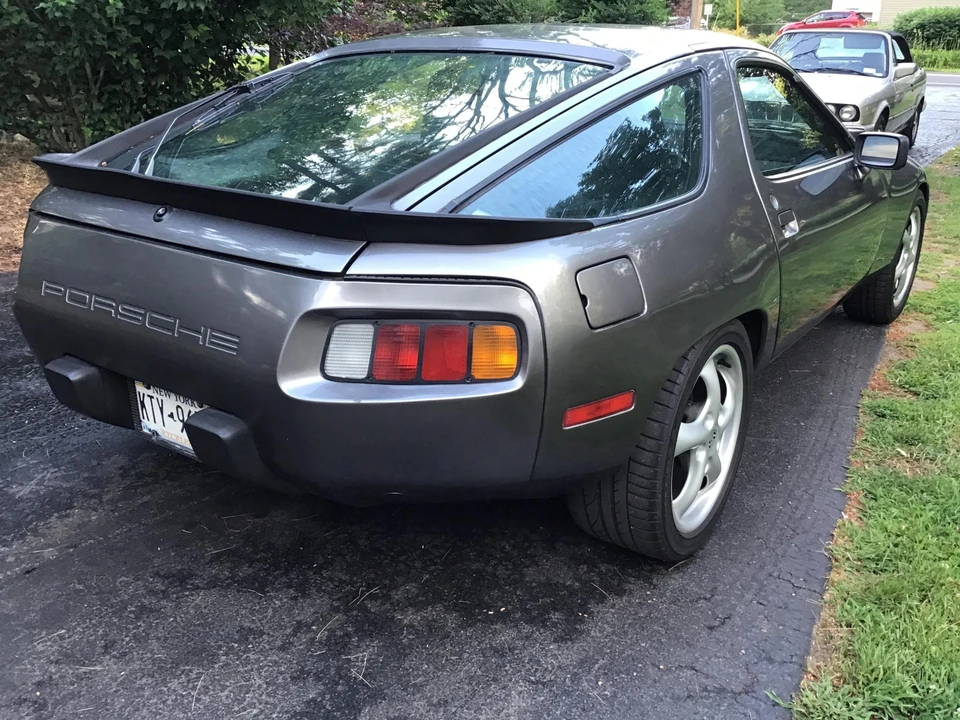 1985 Porsche 928 S - Image 29 of 31