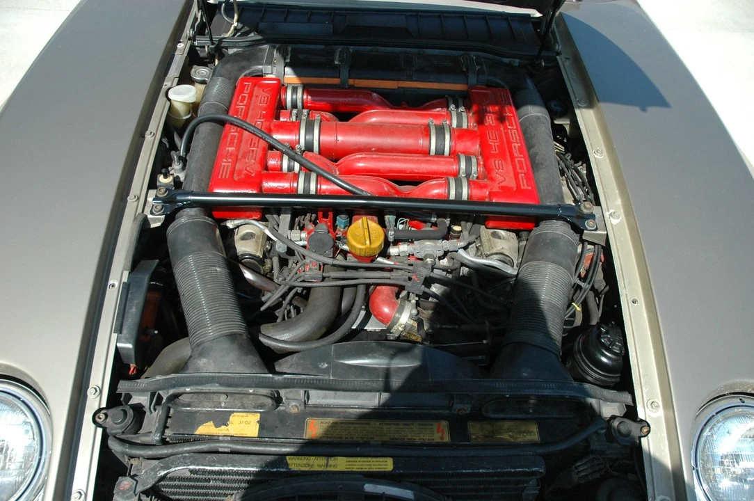 1985 Porsche 928 S - Image 12 of 13