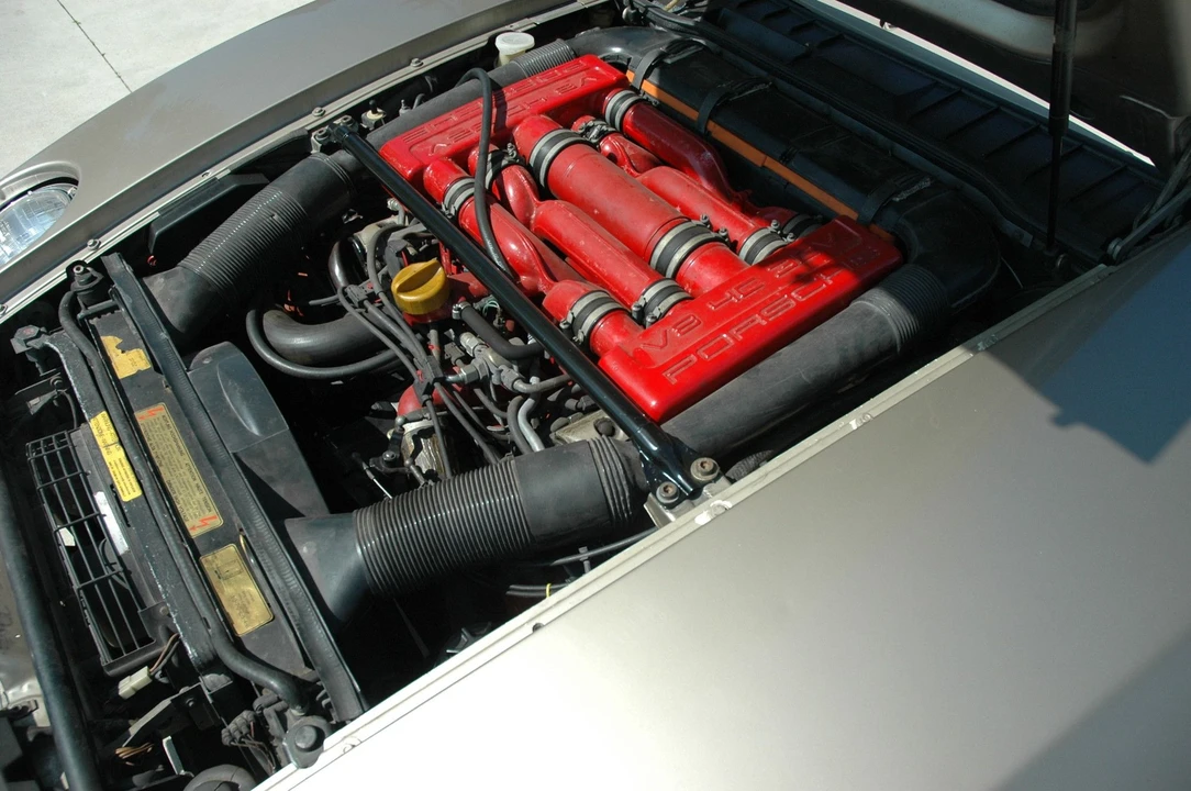 1985 Porsche 928 S - Image 11 of 13