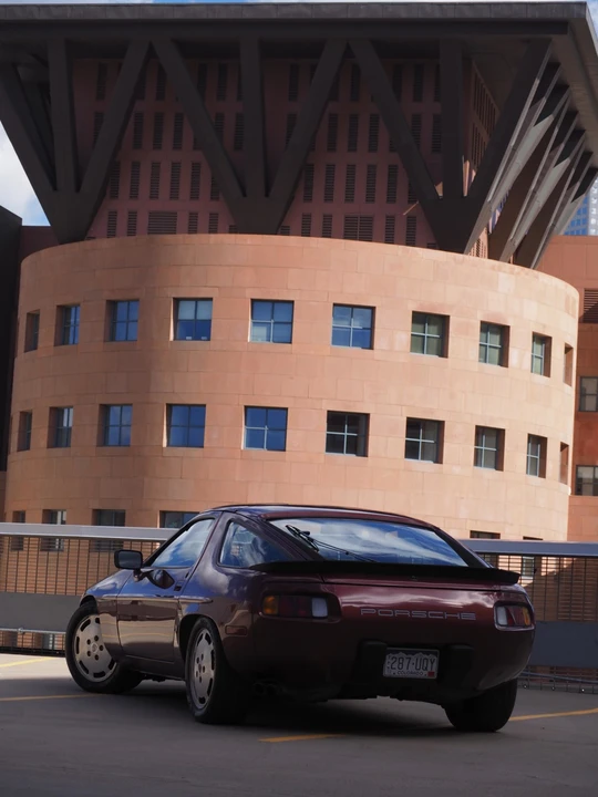 1985 Porsche 928 S - Image 15 of 31