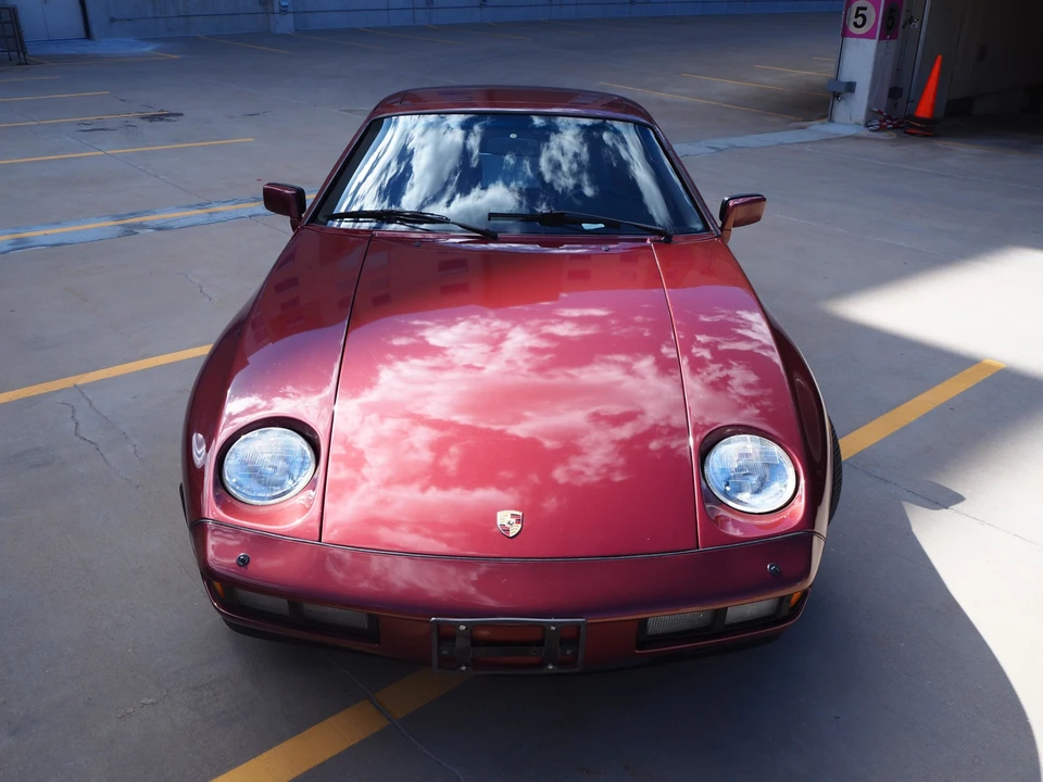 1985 Porsche 928 S - Image 4 of 31