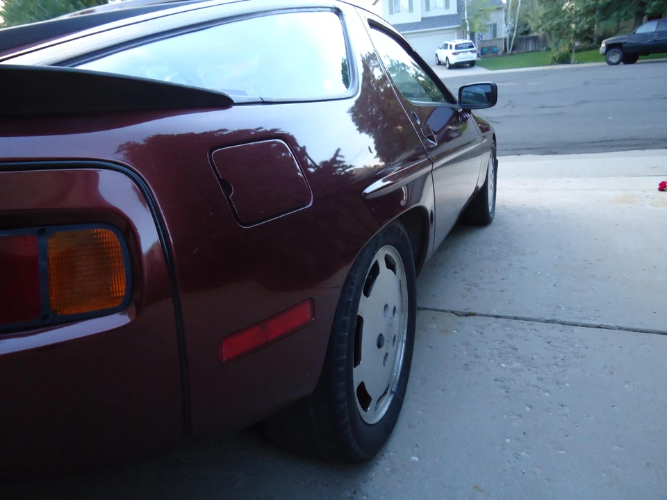 1985 Porsche 928 S - Image 28 of 31