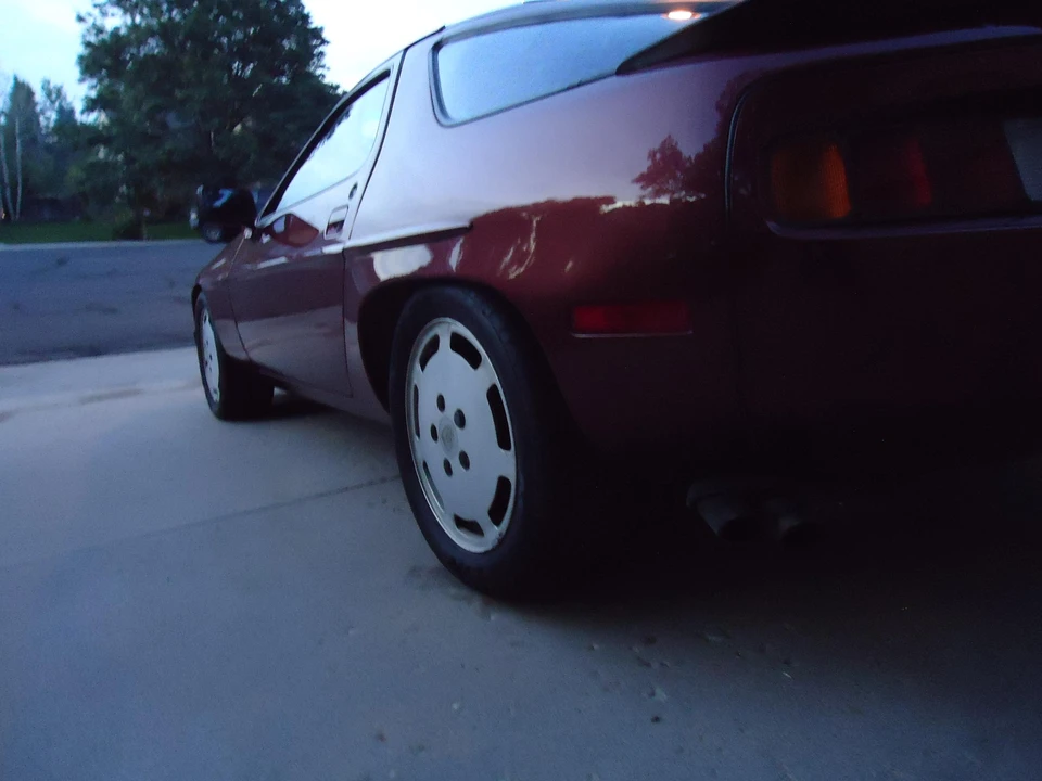 1985 Porsche 928 S - Image 30 of 31