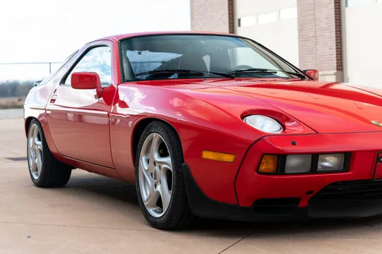 1985 Porsche 928 S - Image 4 of 31