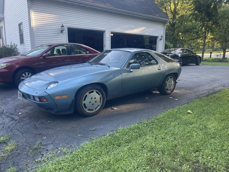 1985 Porsche 928 S - Image 11 of 31