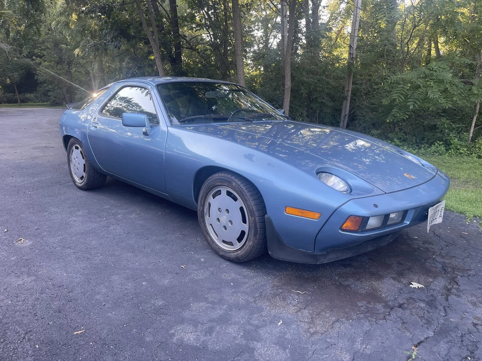 1985 Porsche 928 S - Image 4 of 31