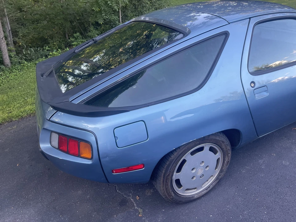 1985 Porsche 928 S - Image 29 of 31