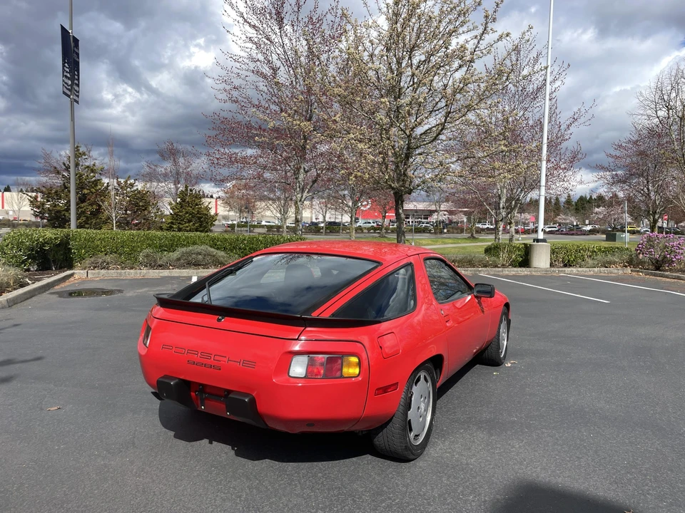 1985 Porsche 928 S - Image 15 of 31