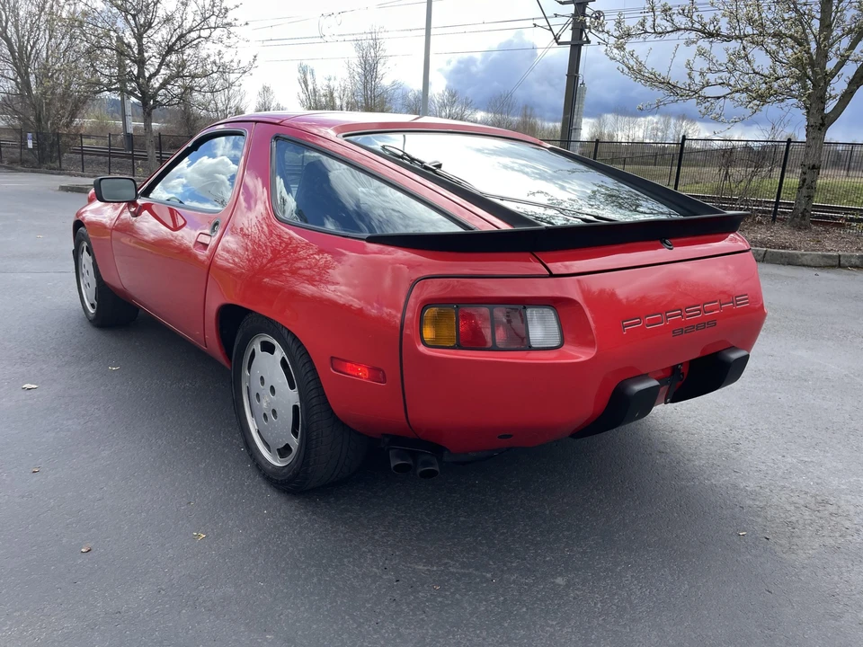 1985 Porsche 928 S - Image 11 of 31