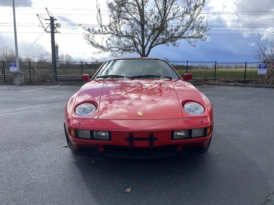 1985 Porsche 928 S - Image 3 of 31