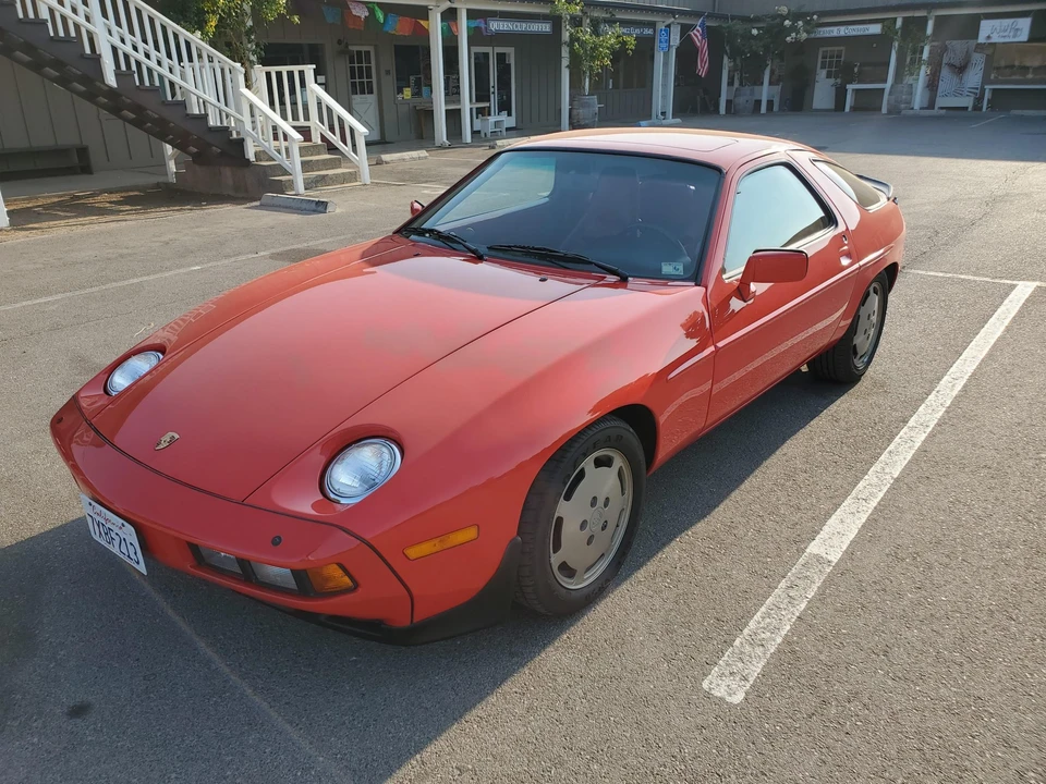 1985 Porsche 928 S - Image 3 of 31