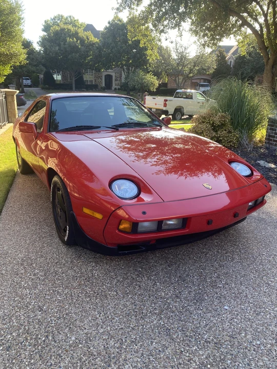 1985 Porsche 928 S - Image 7 of 31