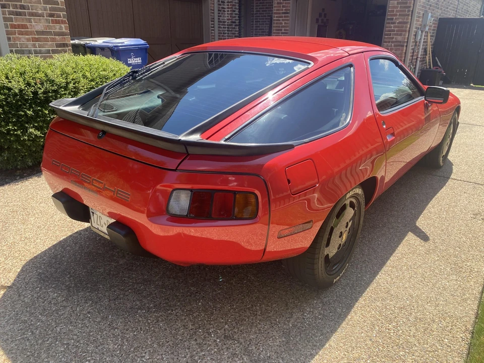 1985 Porsche 928 S - Image 9 of 31