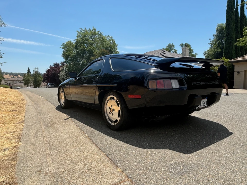 1985 Porsche 928 S - Image 4 of 31