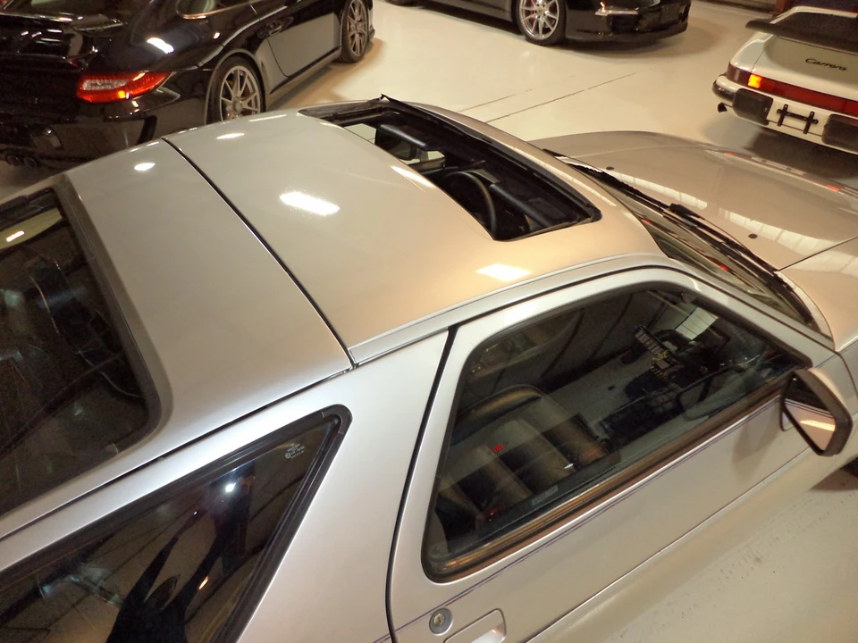 1985 Porsche 928 S - Image 11 of 31