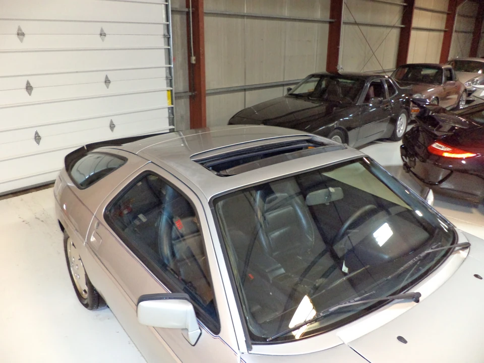 1985 Porsche 928 S - Image 10 of 31