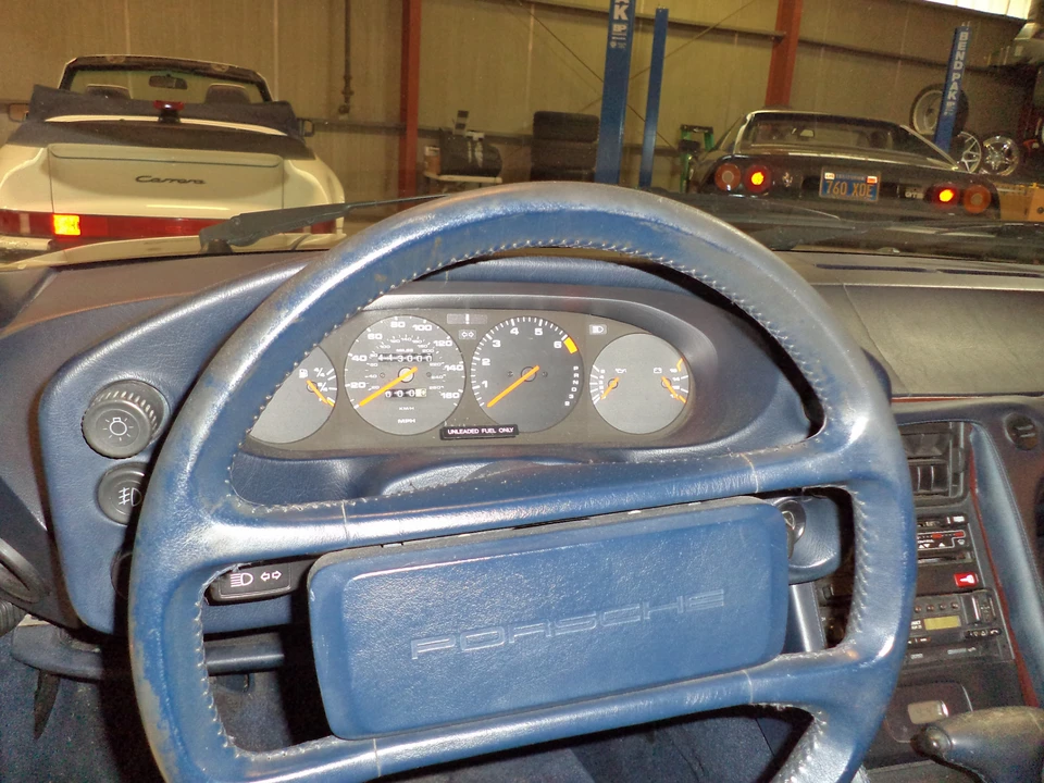 1985 Porsche 928 S - Image 20 of 31