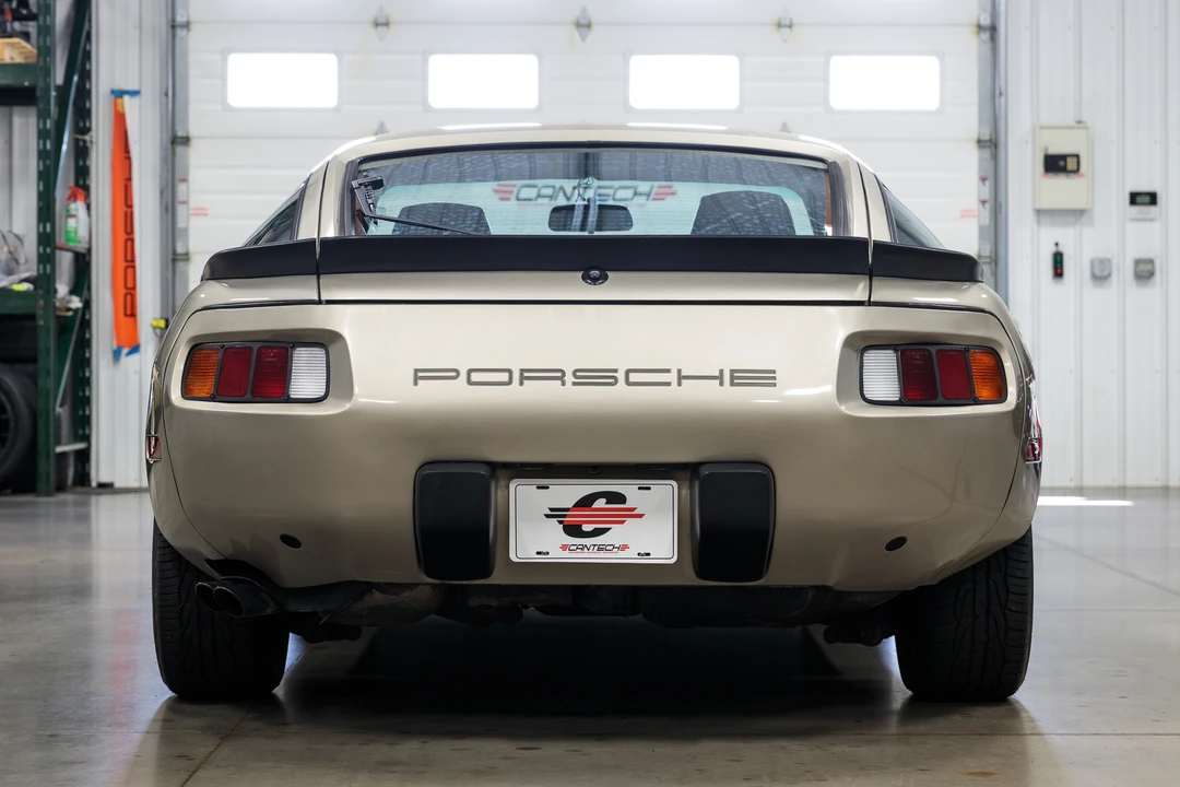 1985 Porsche 928 S - Image 17 of 31