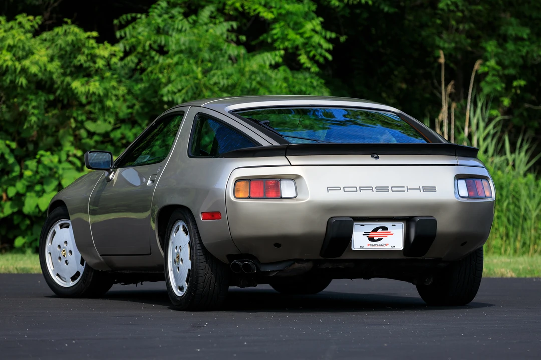 1985 Porsche 928 S - Image 7 of 31