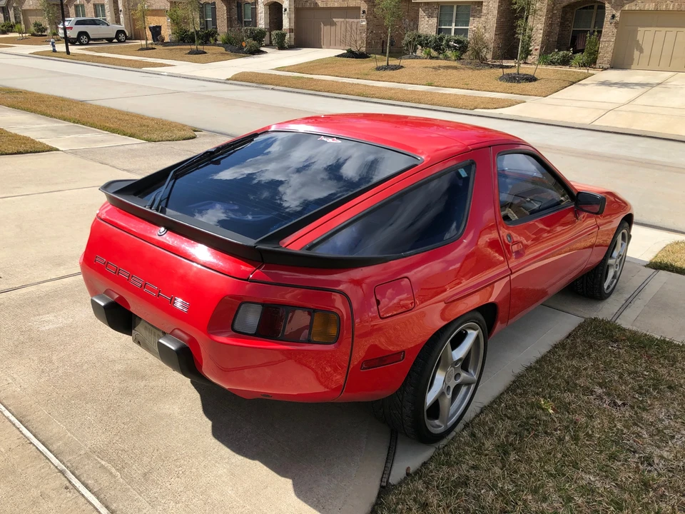 1985 Porsche 928 S - Image 7 of 31