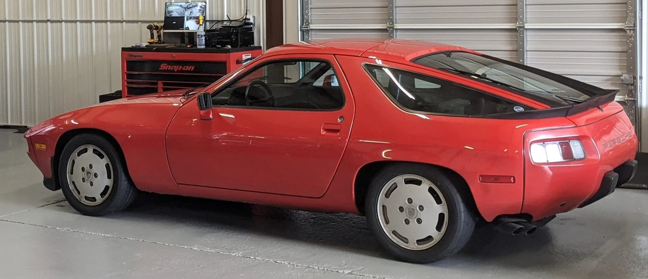 1985 Porsche 928 S - Image 22 of 31
