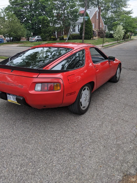 1985 Porsche 928 S - Image 26 of 31