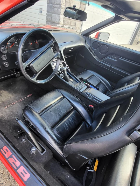 1985 Porsche 928 S - Image 10 of 31
