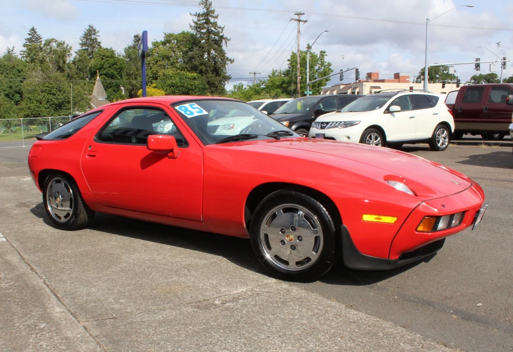 1985 Porsche 928 S - Image 2 of 31