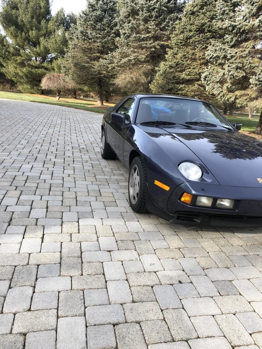 1985 Porsche 928 S - Image 8 of 31