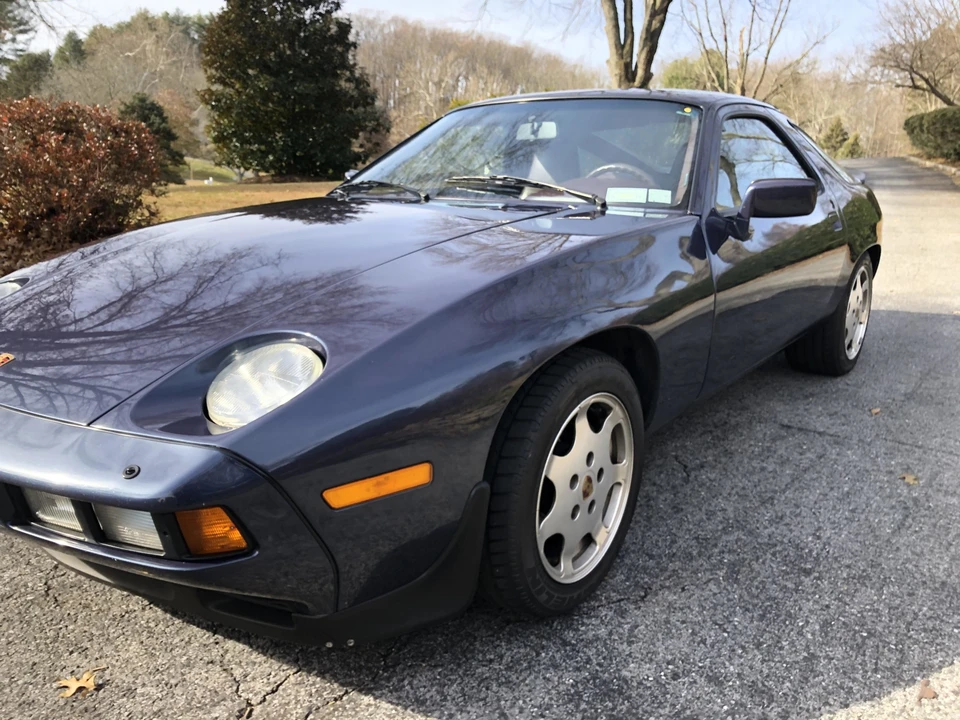 1985 Porsche 928 S - Image 17 of 31
