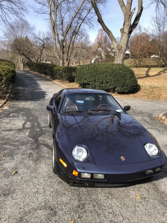 1985 Porsche 928 S - Image 11 of 31