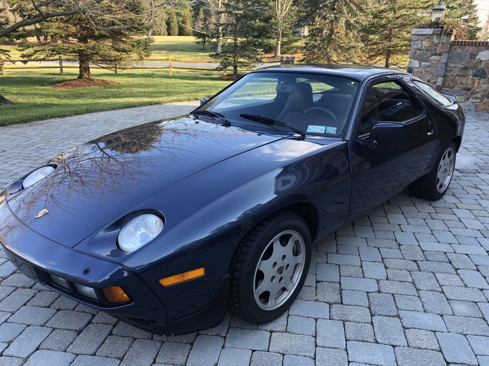 1985 Porsche 928 S - Image 2 of 31