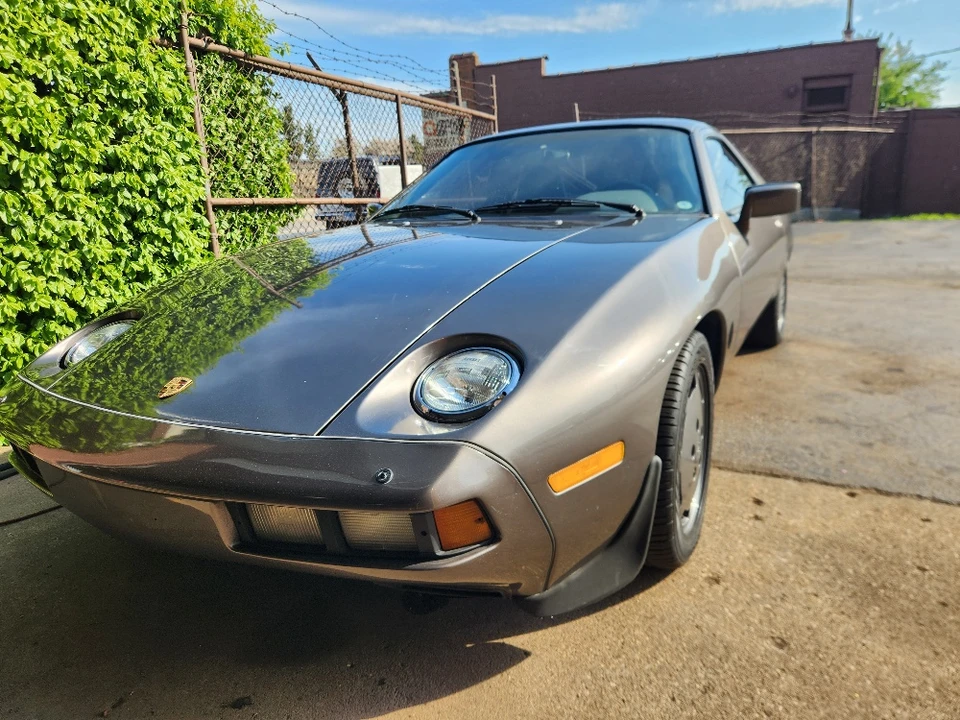1985 Porsche 928 S - Image 3 of 31