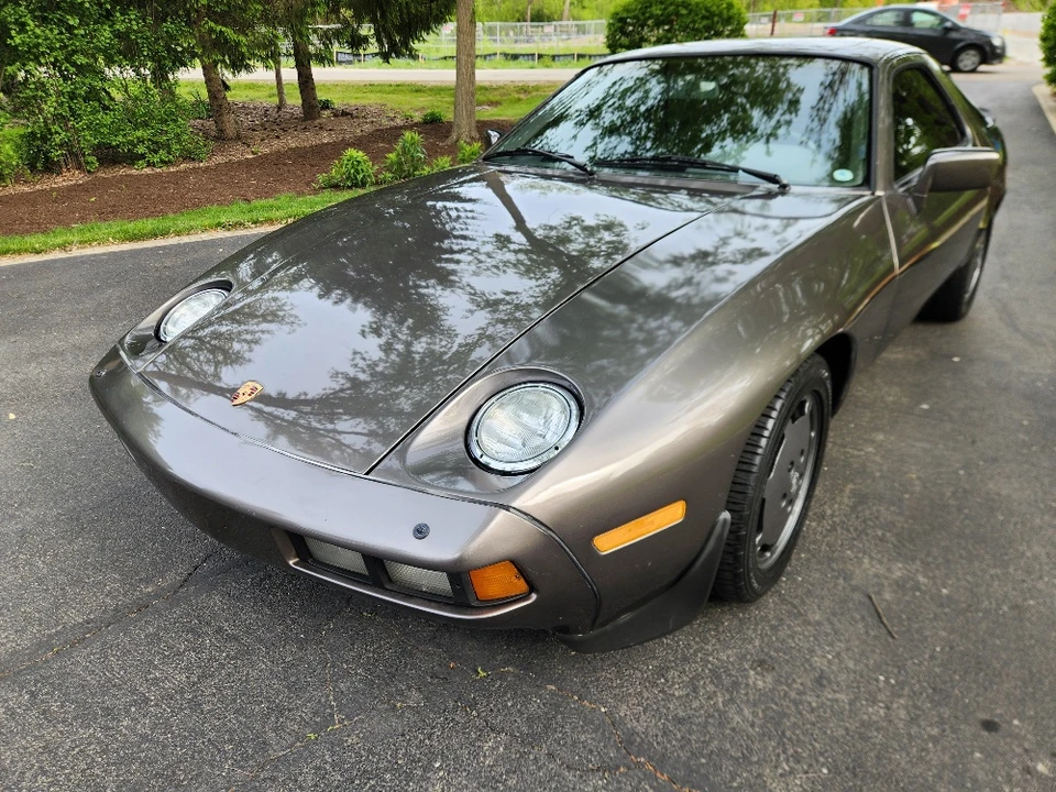 1985 Porsche 928 S - Image 7 of 31