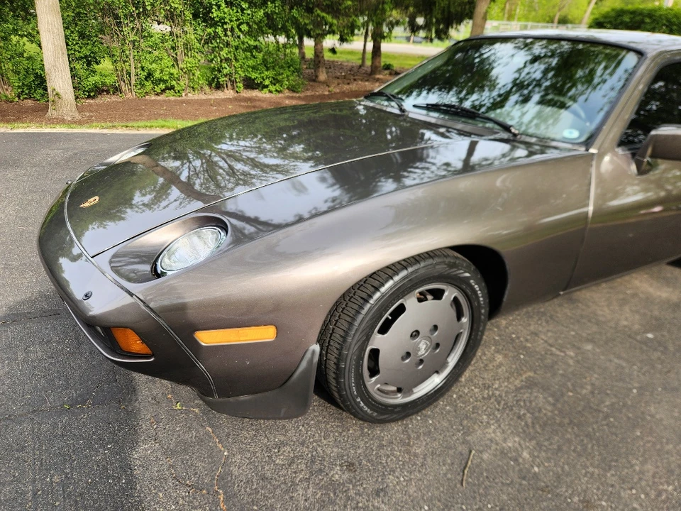1985 Porsche 928 S - Image 24 of 31