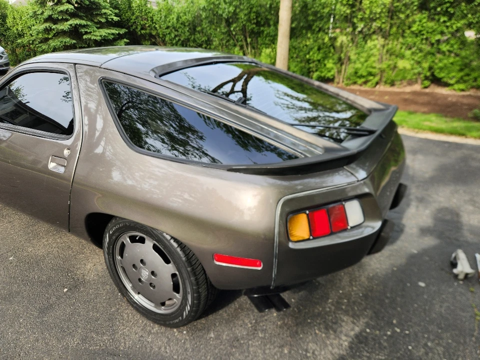 1985 Porsche 928 S - Image 30 of 31