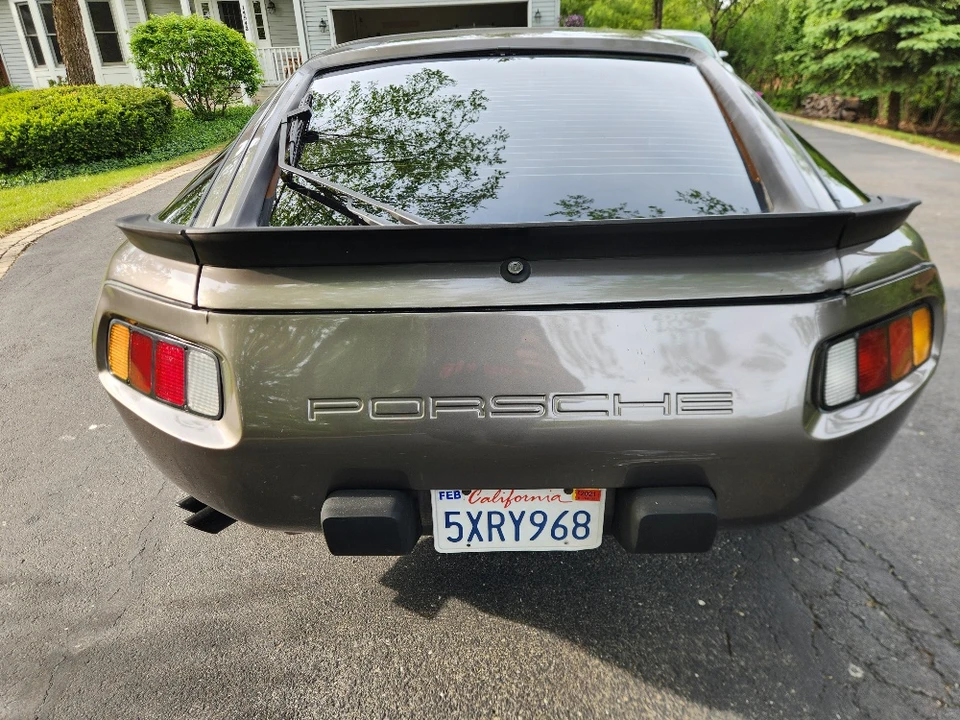 1985 Porsche 928 S - Image 14 of 31