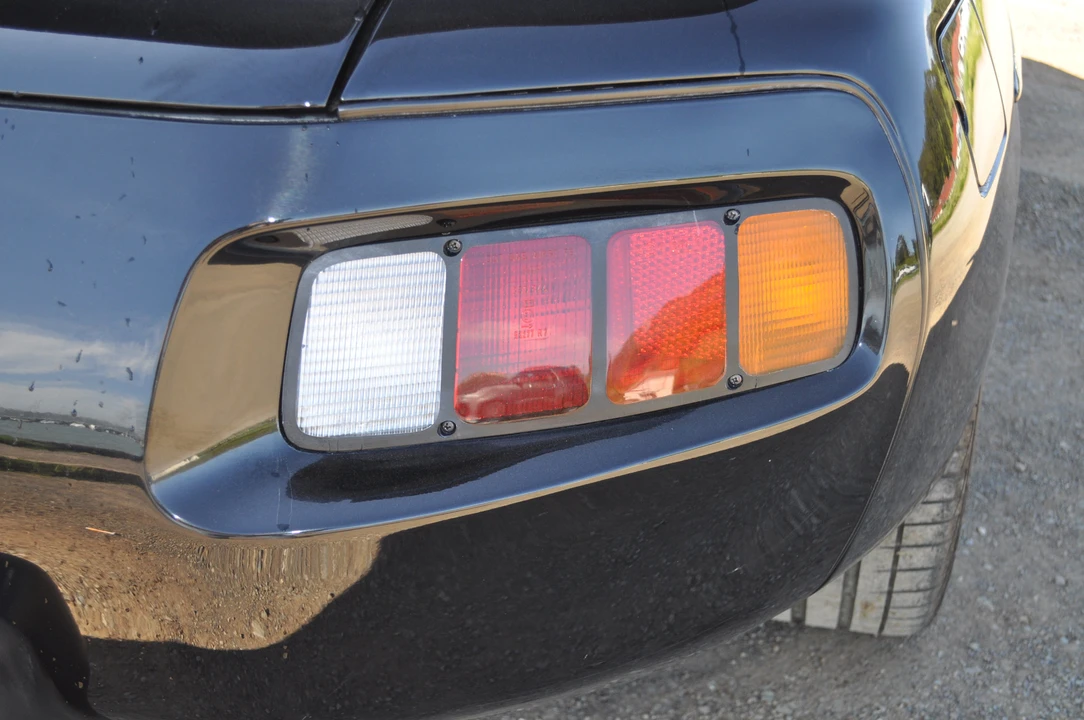 1985 Porsche 928 S - Image 27 of 31