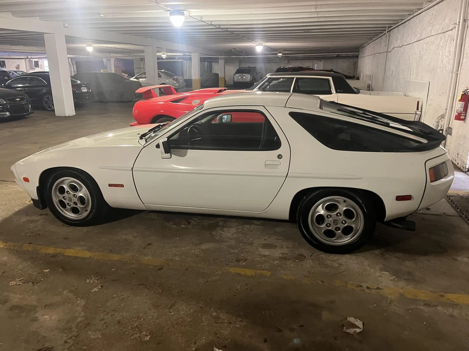 1985 Porsche 928 S - Image 3 of 31