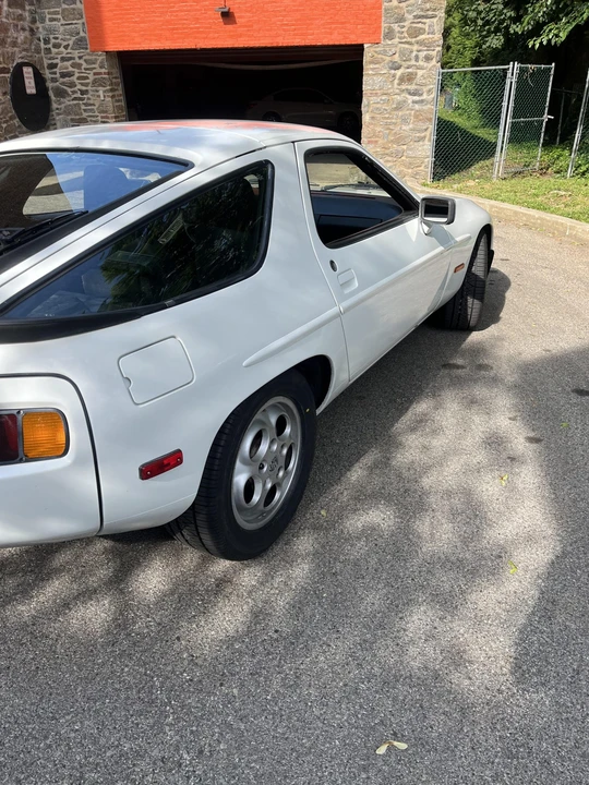 1985 Porsche 928 S - Image 30 of 31