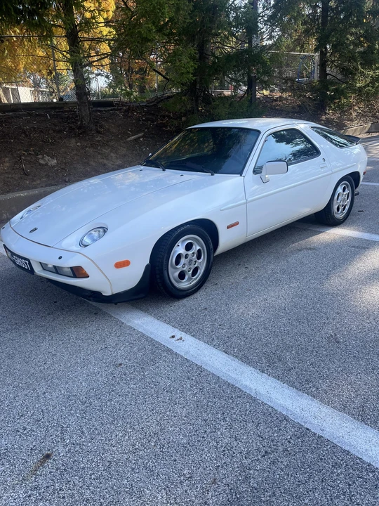 1985 Porsche 928 S - Image 2 of 31