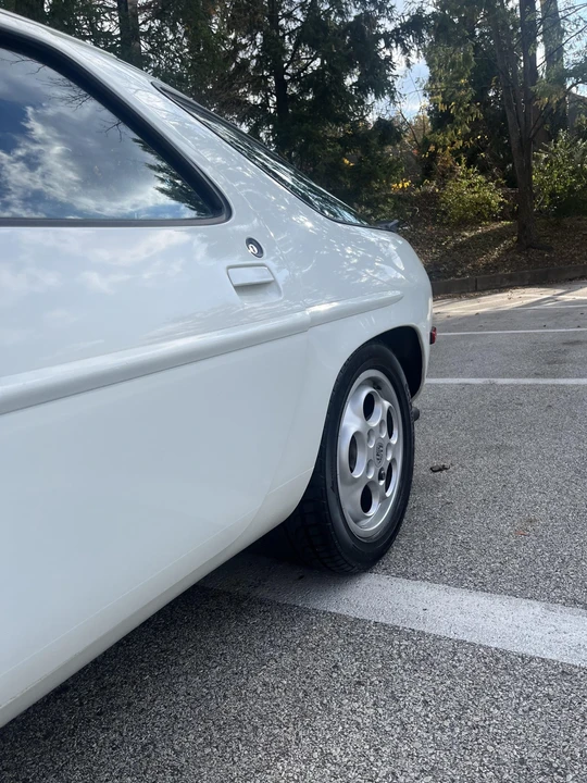 1985 Porsche 928 S - Image 21 of 31